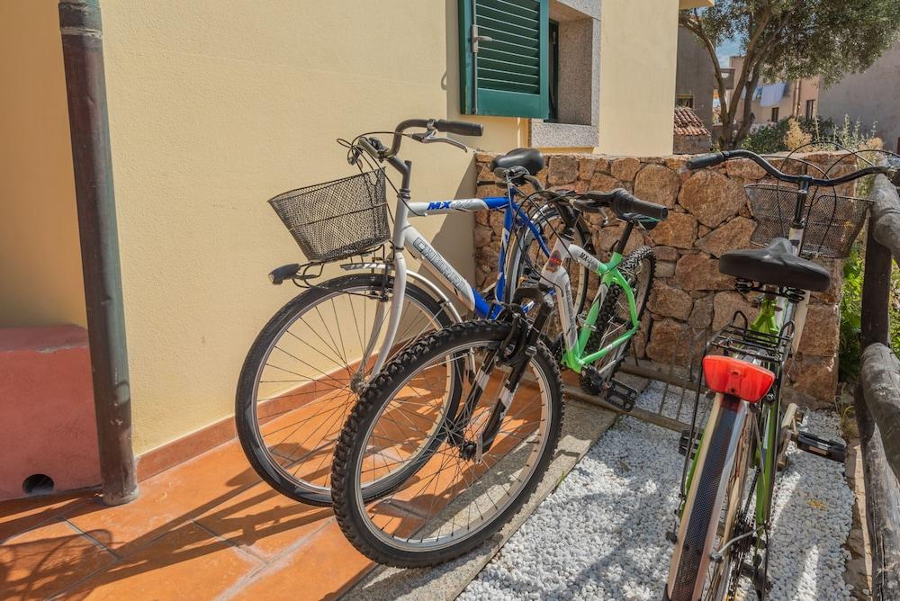 Residence Bouganvillage Будоні Екстер'єр фото
