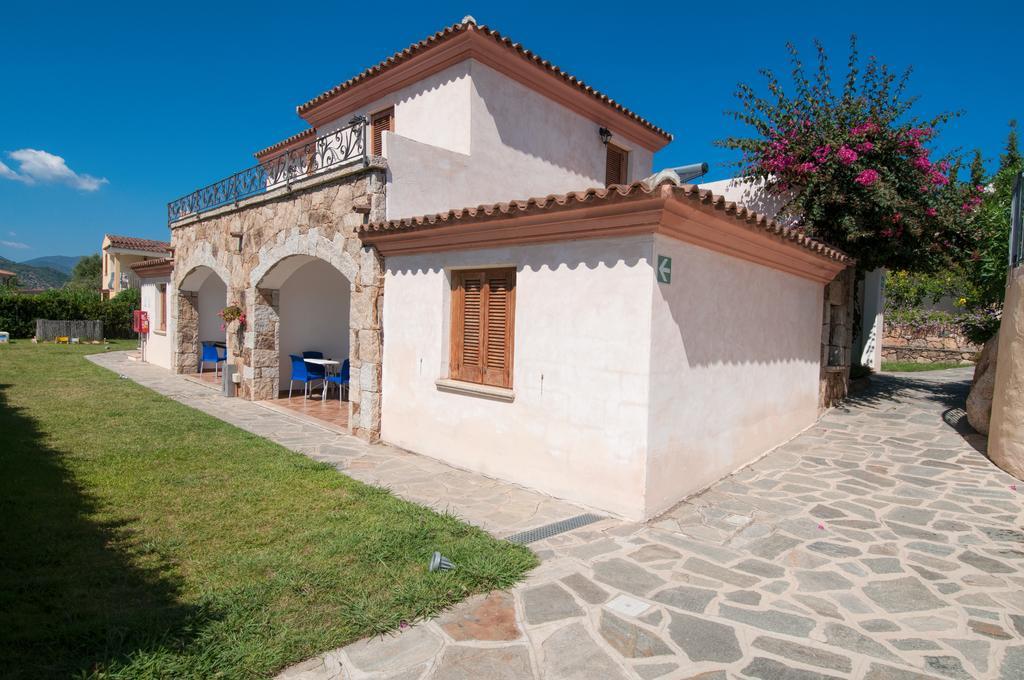 Residence Bouganvillage Будоні Екстер'єр фото